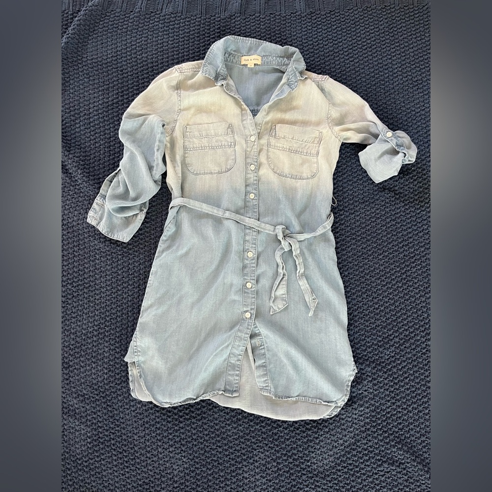 Anthropologie Cloth and Stone Chambray Tencel Ombre Shirt Dress Blue XS EUC